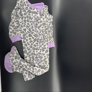 Children’s Place - 2T- pajamas